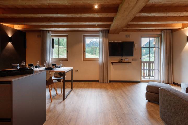 Wohnung 'Sun Villa Genf' mit gemeinsamem Wellnessbereich und Garten in Livigno (Stadt), Livigno