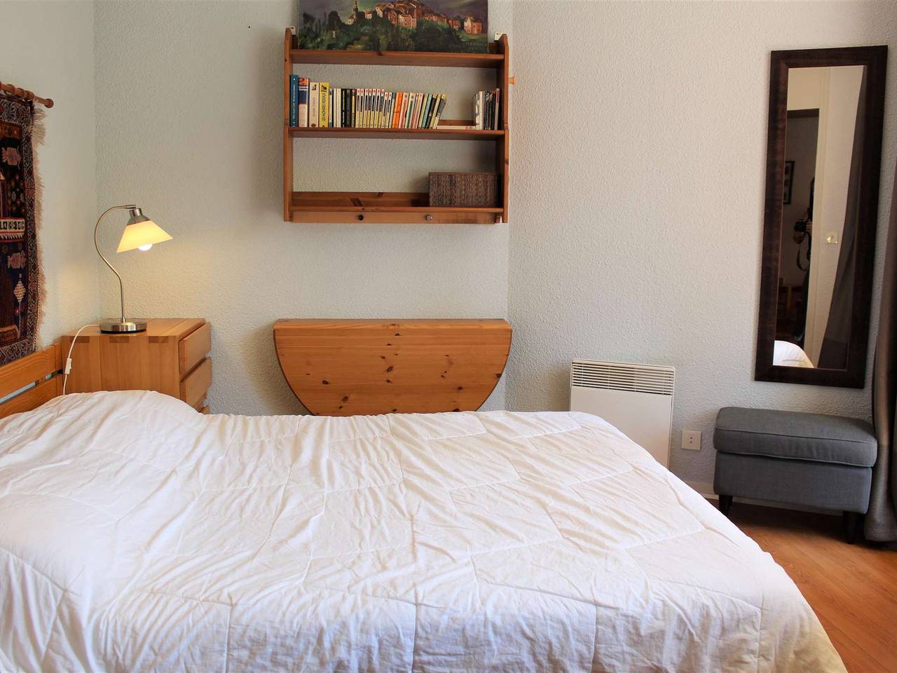 Apartamento entero, Apartamento 2 piezas, 45m², 6 plazas - a 30m de pistas, centro de Vars in Vars, Briançon region