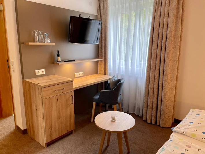 Ferienhaus für 2 Personen, mit Terrasse und Garten sowie Ausblick in Simonswald - 4