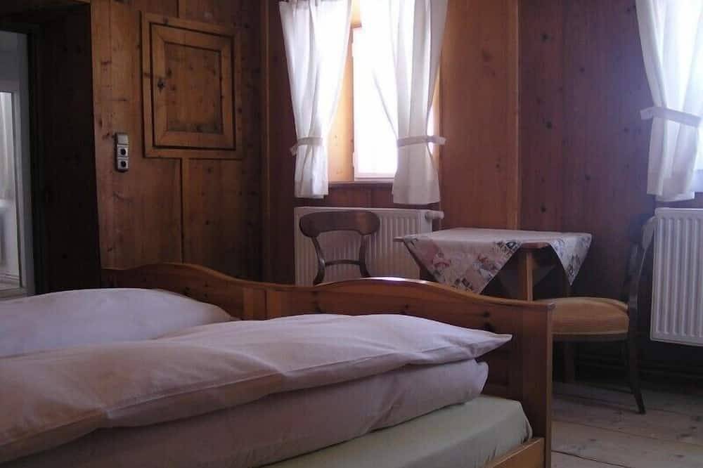 Historisches, generalsaniertes ehemaliges Pfarrhaus mit gehobener Ausstattung in Gailtaler Alpen, Untertilliach