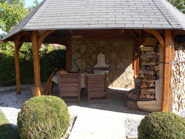 Estudio entero, Estudio con internet, parrilla y pabellón in Gyenesdiás, Parque Nacional de las Tierras Altas de Balaton