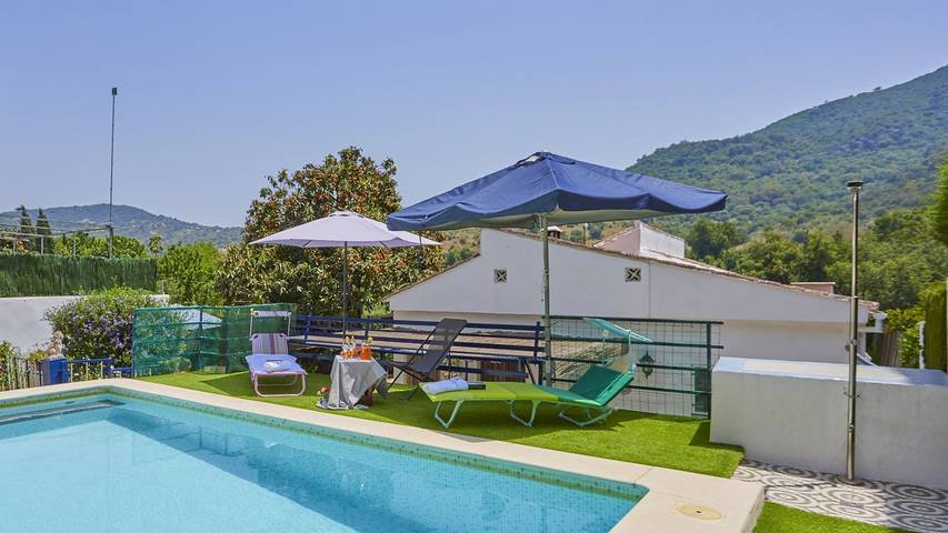 Casa rural para 6 personas, con balcón/terraza y piscina en Sierra de Grazalema - 2