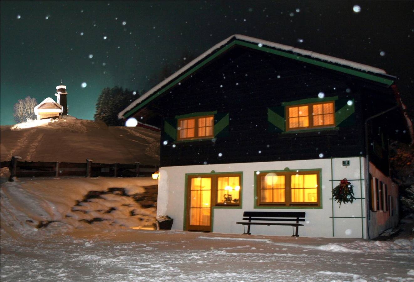 Ganze Ferienwohnung, Chalet mit 3 sep. Schlafzimmer/2 Bäder/sep. Wc in Ellmau - SkiWelt, Ellmau