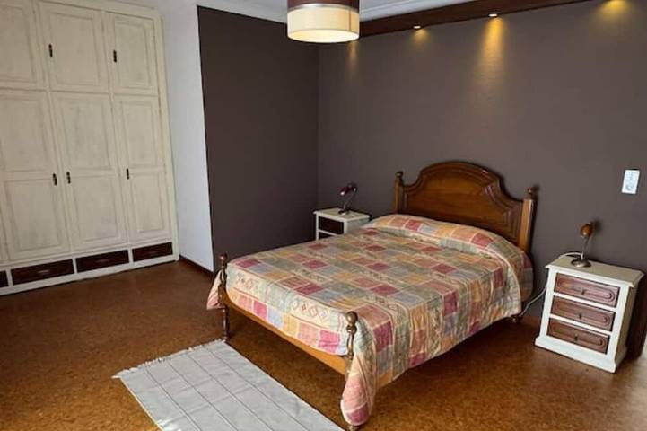 Location de vacances pour 20 personnes, avec Balcon ainsi que Jacuzzi et Jardin dans Tarouca - 2