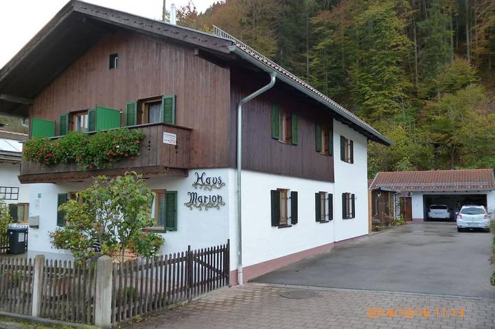 Ferienwohnung für 4 Personen, mit Terrasse und Garten in Grainau