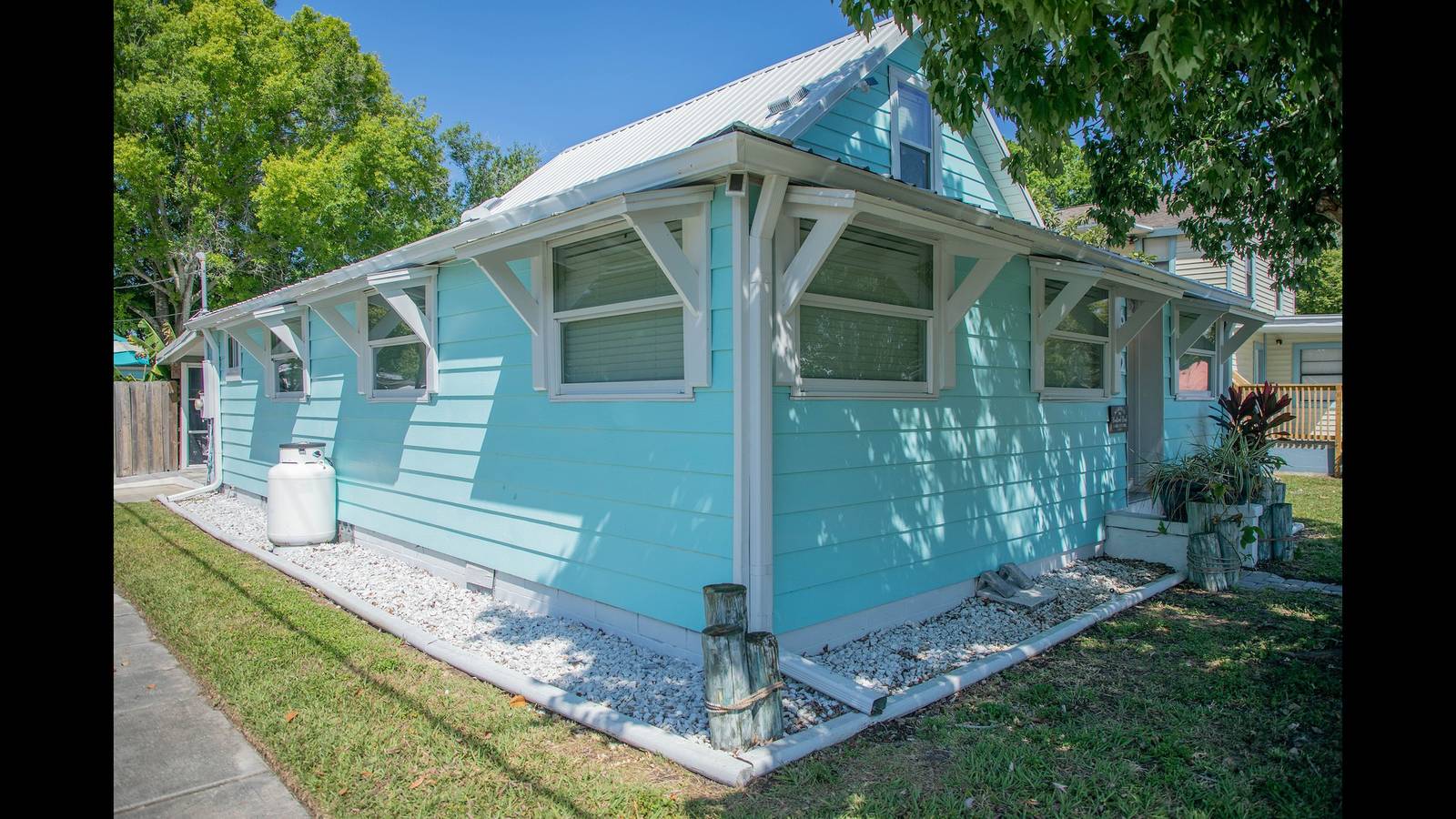 Family Home with Private Pool & Yard Only 24 Mi to Disney in Osceola County