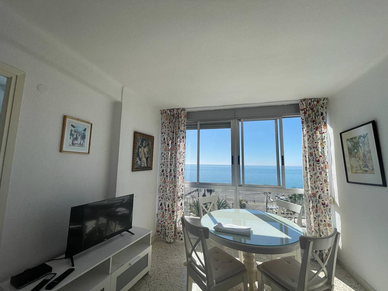 Apartamento entero, Apartamento de vacaciones para 4 personas in Playa de Torre del Mar, Torre del Mar