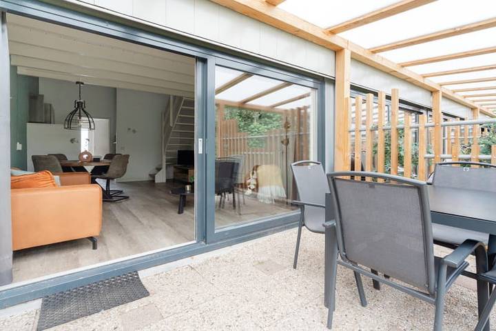 Bungalow für 2 Personen, mit Balkon/Terrasse und Terrasse sowie Seeblick in den Niederlande - 3