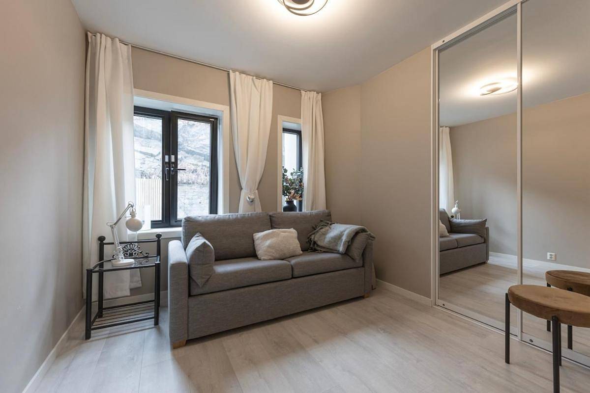 Ganze Wohnung, Spectacular 186 sqm luxury apt -prime location in Ålesund