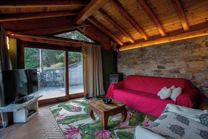 Location de vacances pour 4 personnes, avec jacuzzi et jardin à Omegna - 4