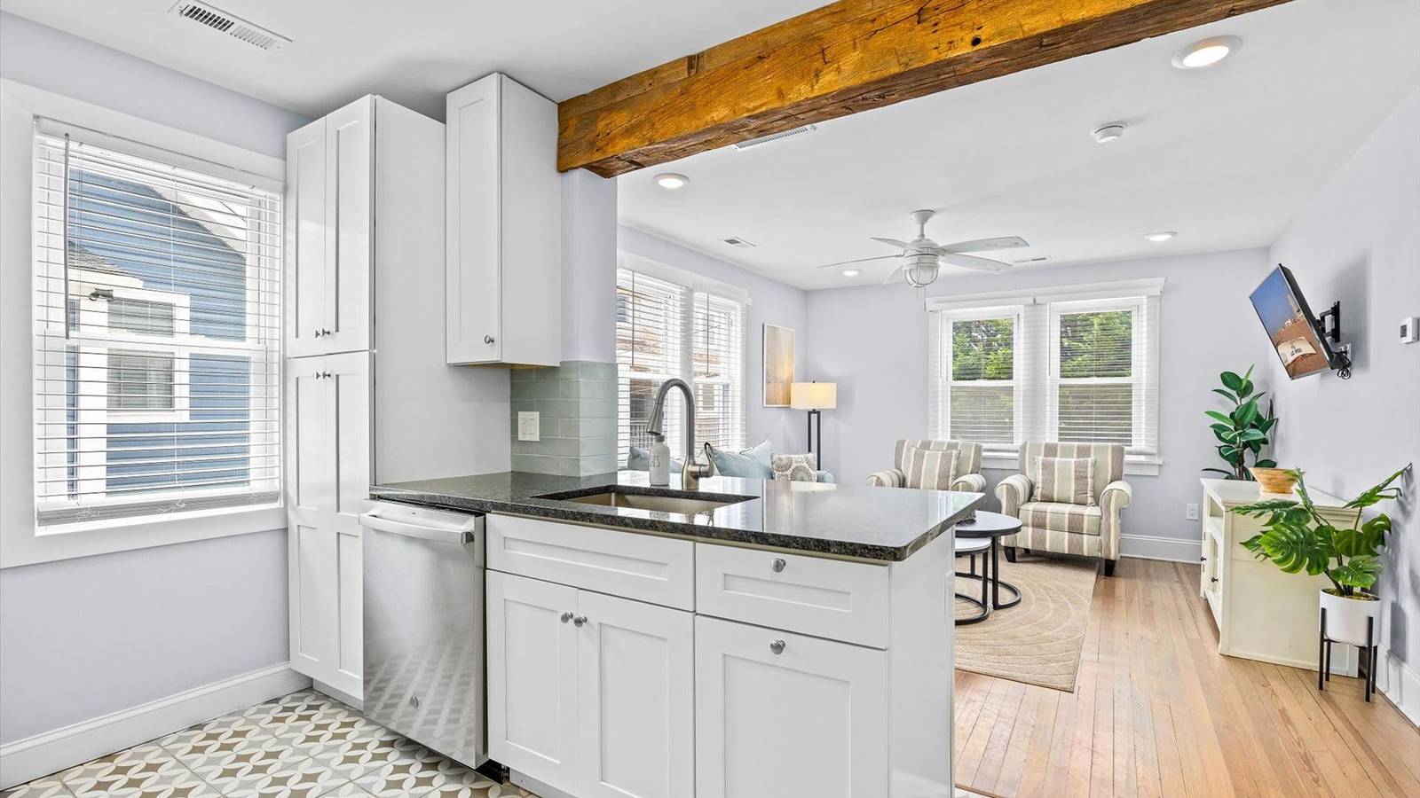 Apartamento entero, Charming Garden District Escape  Walk to Beach in Ocean City (New Jersey), Condado de Cape May