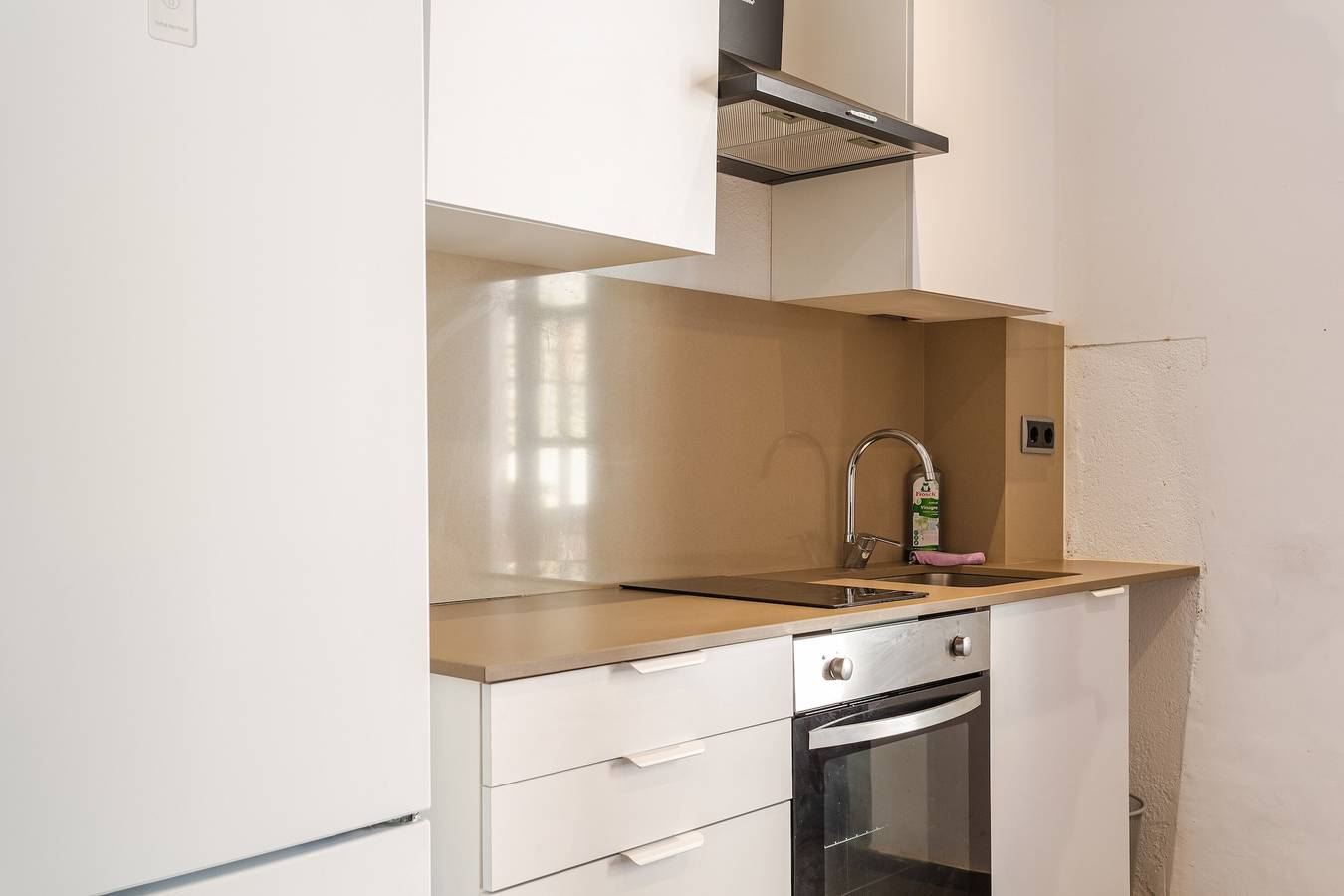 Apartamento entero, Apartamento 'Loft' con piscina compartida, Wi-Fi y aire acondicionado in Santa Coloma de Farners, Provincia de Gerona