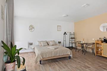 Chambre D’hôte pour 2 Personnes dans Montval-sur-Loir, Vallée de la Loire, Photo 2
