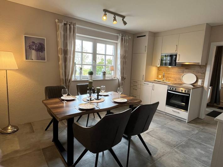 Ferienwohnung für 4 Personen, mit Terrasse und Garten