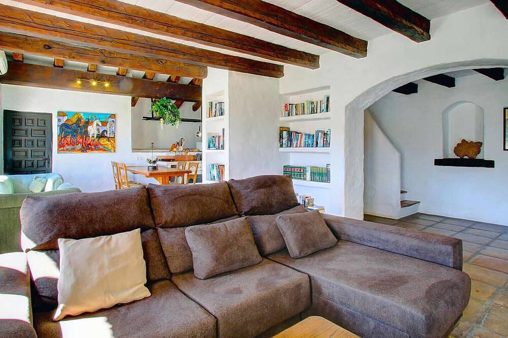 Casares 010 in Sierra (Casares), Casares