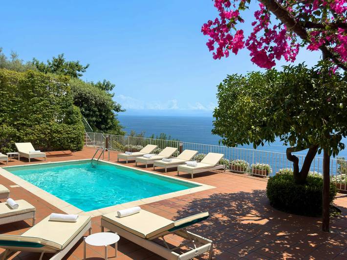 Ferienhaus für 12 Personen, mit Terrasse und Garten in Amalfi