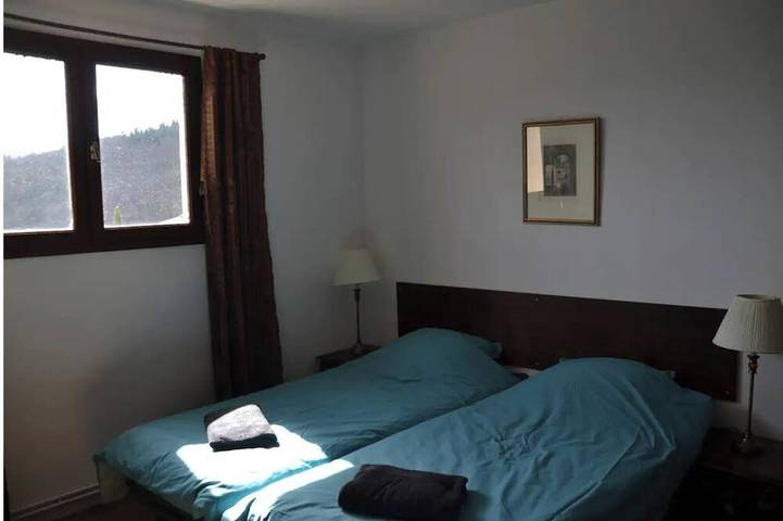 Location de vacances pour 10 personnes, avec jardin et balcon, animaux acceptés à Bréau-et-Salagosse - 4