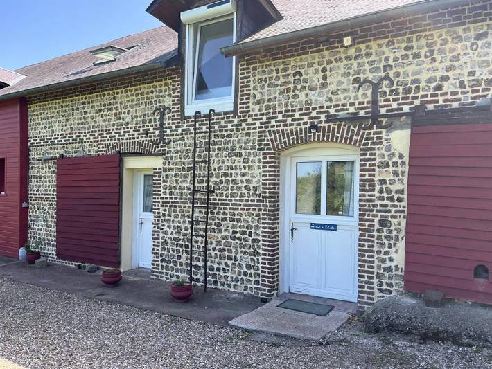 Location de vacances pour 3 personnes, avec jardin à Bec-de-Mortagne - 4