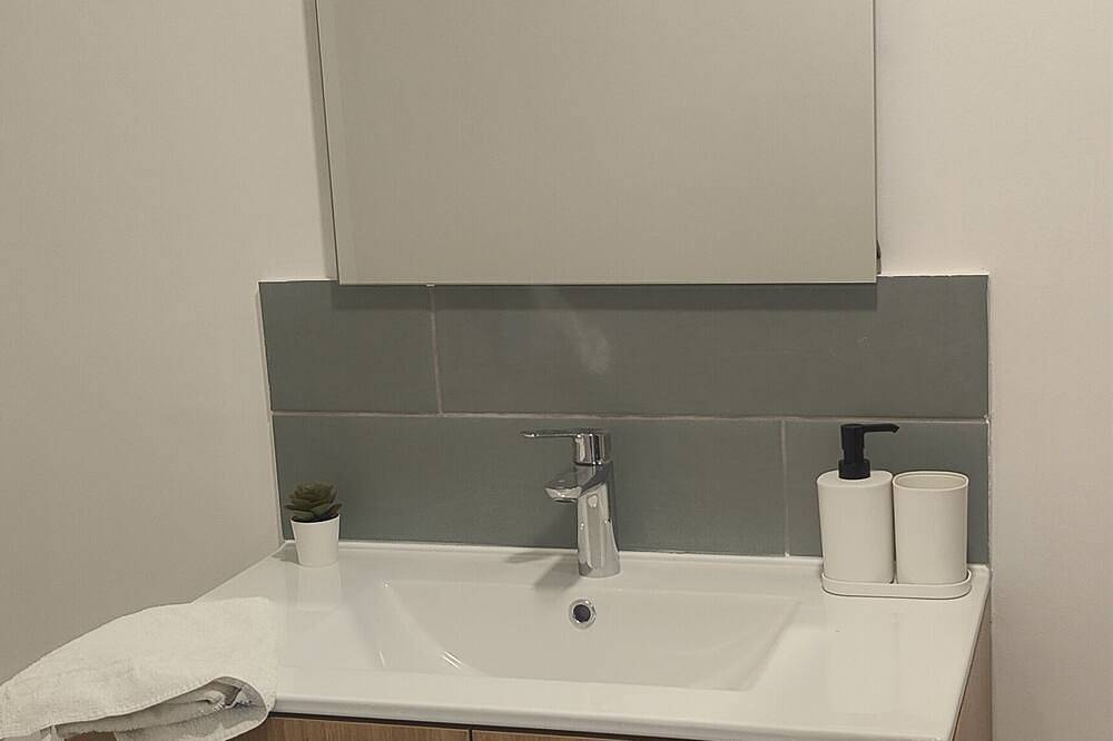 Apartamento entero, Grand Studio Proche de Paris in Saint-Maur-des-Fossés, Valle del Marne