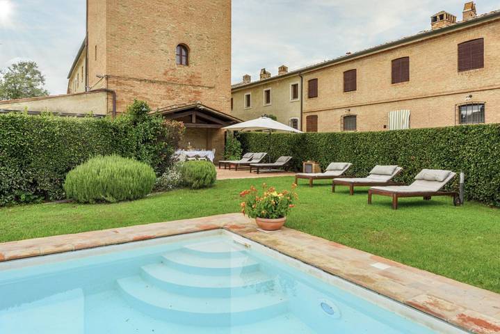 Location de vacances pour 8 personnes, avec jardin et piscine à Poggibonsi - 3