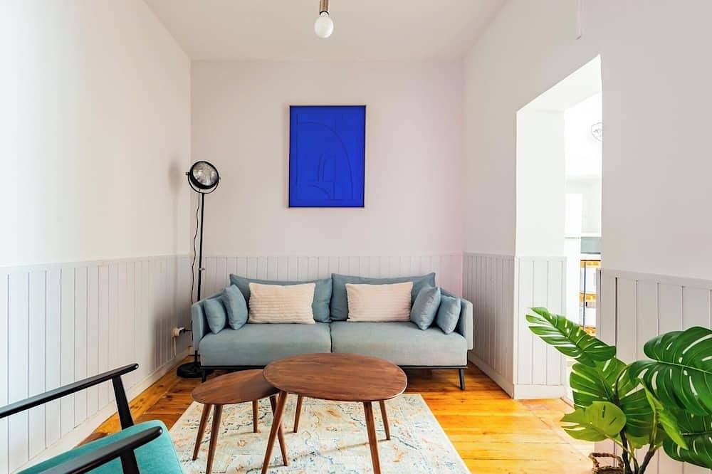 Holiday apartment in Lisbon from £189 per night