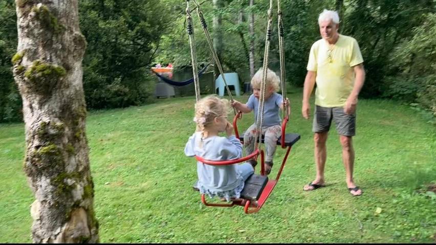 Location de vacances pour 8 personnes, avec jardin ainsi que vue et sauna à Blot-l'Église - 2