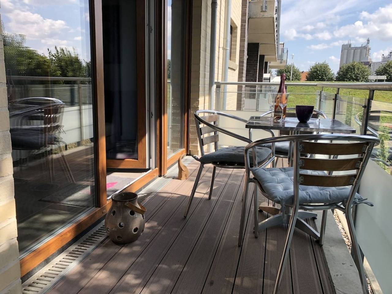 Roses Deichoase Comfortable holiday residence in Hafen Büsum, Büsum