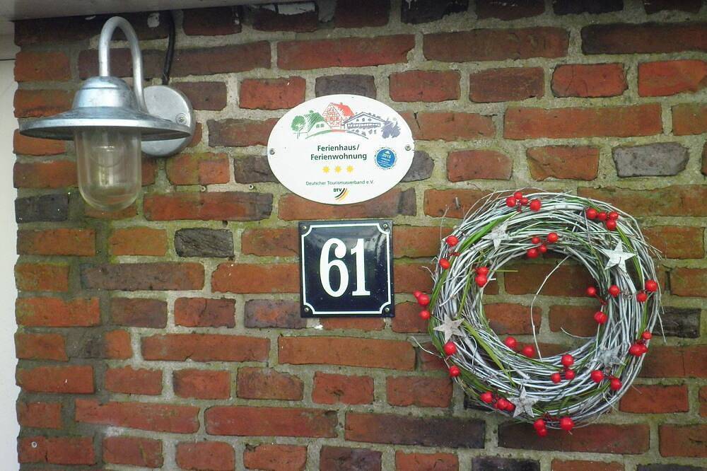 Modernisierte Bauernhaus in der Nähe von Oldenburg mit einem schönen Garten auf dem Lande — Bild 3