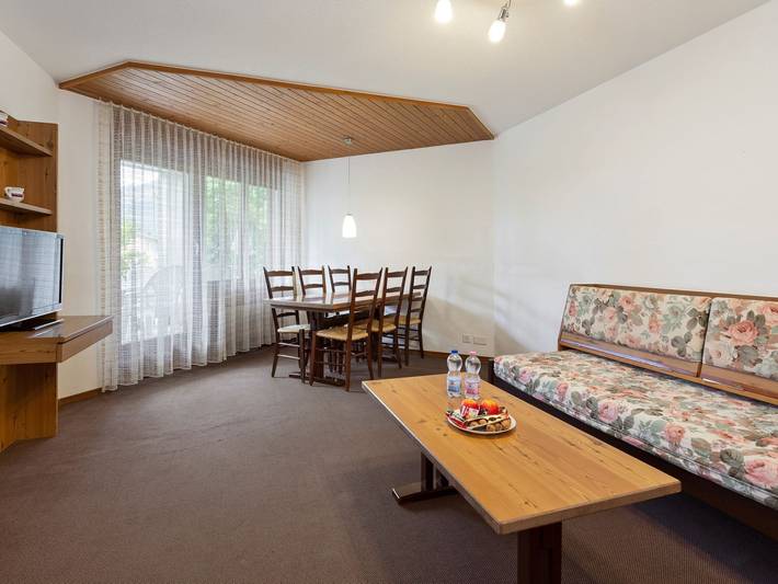Ferienwohnung für 6 Personen, mit Terrasse und Kinderpool in Lugano - 2