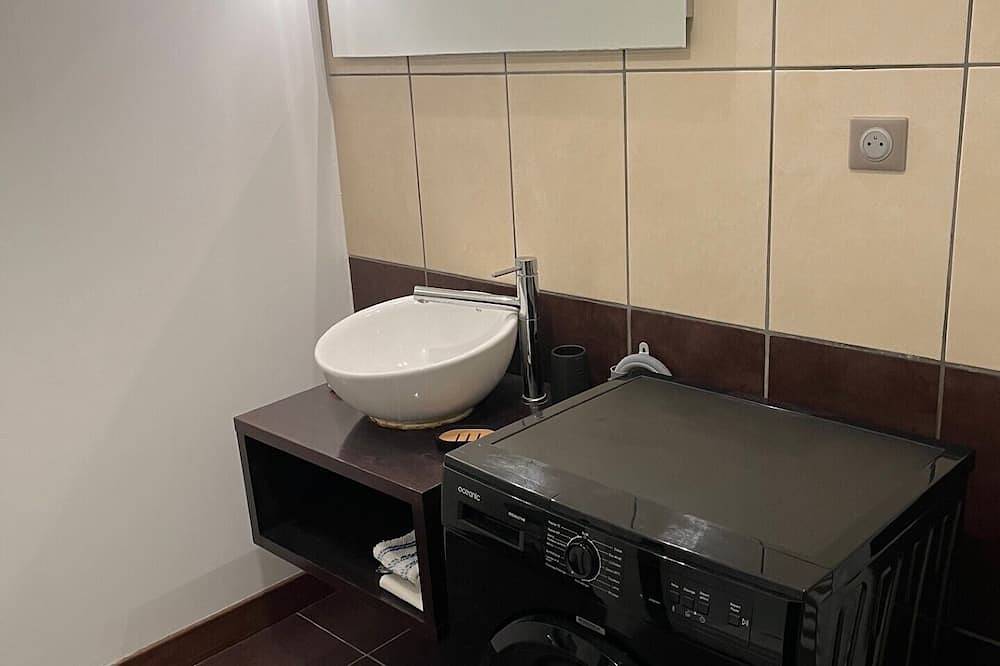 Entire apartment, Beau Duplex en Plein Cœur de Vichy in Vichy, Vichy region