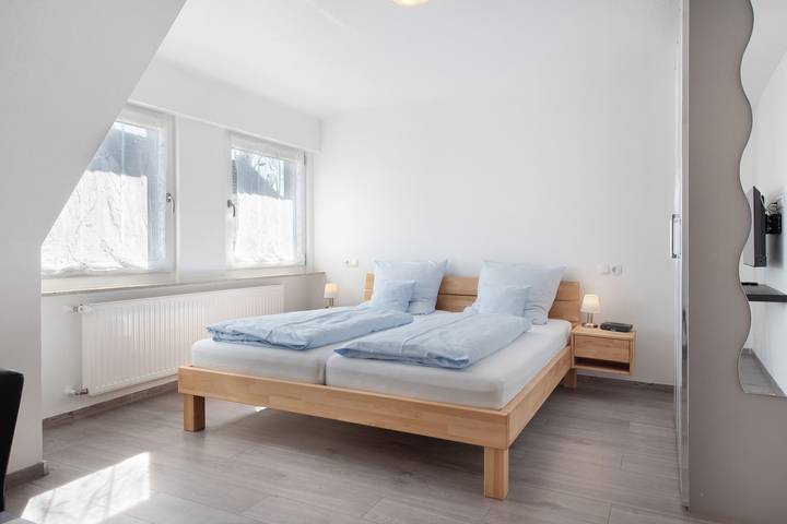 Ferienwohnung für 2 Personen, mit Seeblick