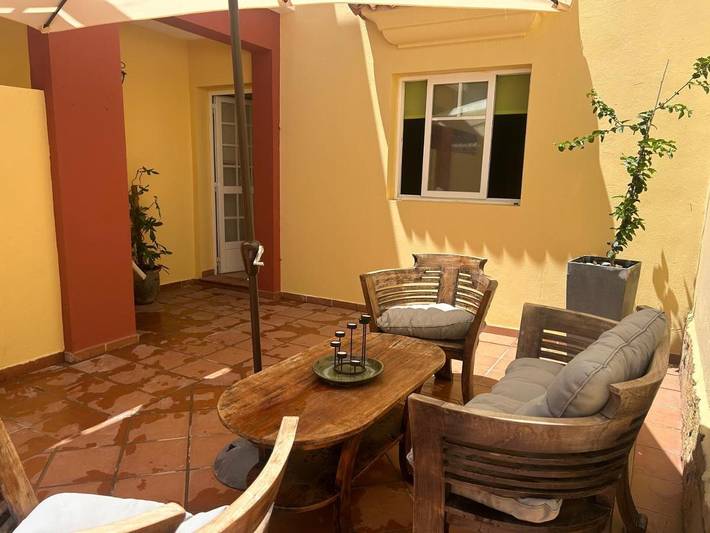 Ferienwohnung für 5 Personen, mit Terrasse und Garten