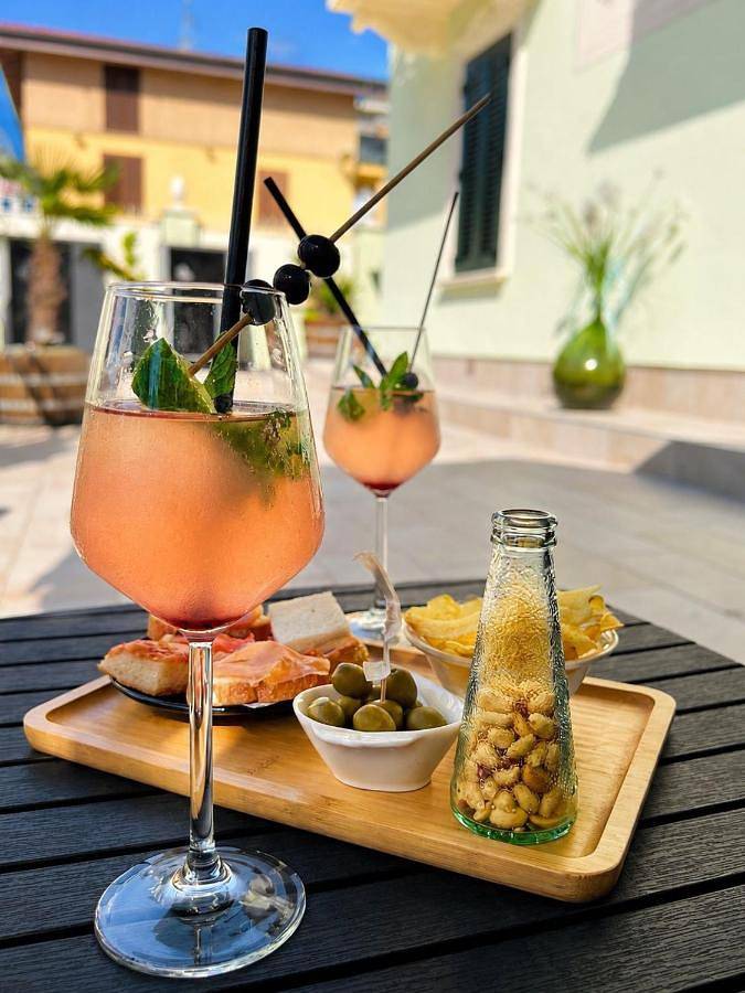 Villa Patrizia - Suite esclusive con parcheggio privato in Como, Comer See