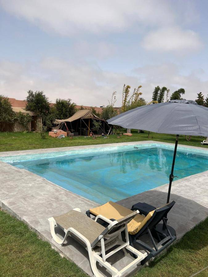 Bed & breakfast voor 2 personen, with uitzicht and zwembad as well as tuin and terras - 1