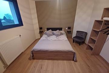 Chambre d’hôte pour 2 personnes, avec jardin dans Les Aspres