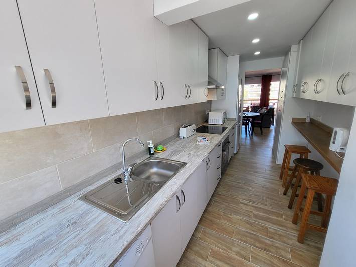 Gîte pour 5 personnes, avec terrasse et piscine à Los Cristianos - 4