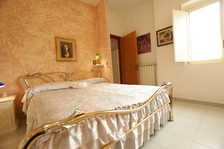 Ferienhaus für 4 Personen, mit Terrasse und Garten in Cilento - 4