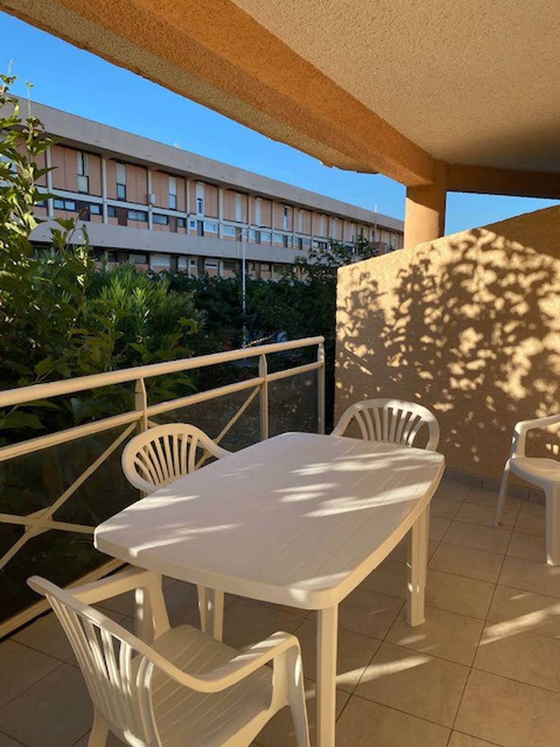 Appartement entier, T2 Piscine Terrasse Parking in Valras-Plage, Côte d'Améthyste