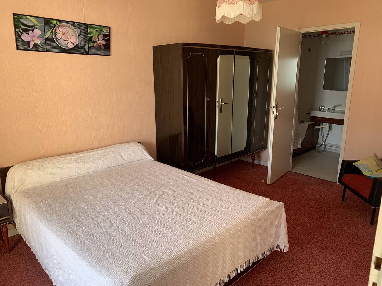 Apartamento entero, Apartamento para 4 cerca de la playa St. Goustan, vista al puerto y admite mascotas in Le Croisic, Côte de Jade