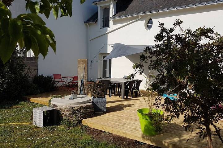 Location de vacances pour 8 personnes, avec jardin et terrasse dans Office De Tourisme De Piriac Sur Mer
