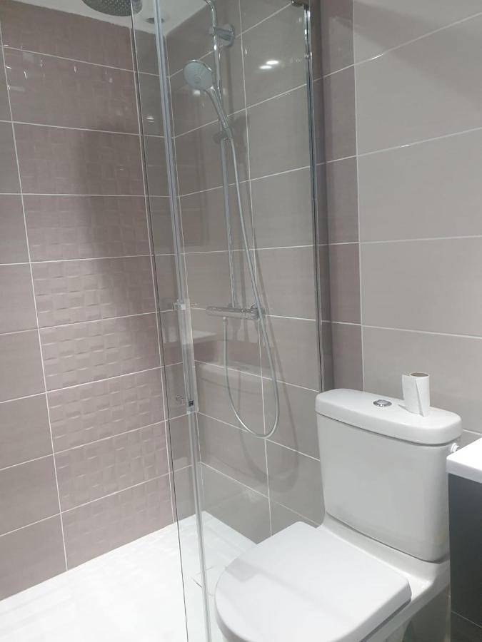 Location de vacances pour 2 personnes, avec terrasse et vue à Néant-sur-Yvel - 2