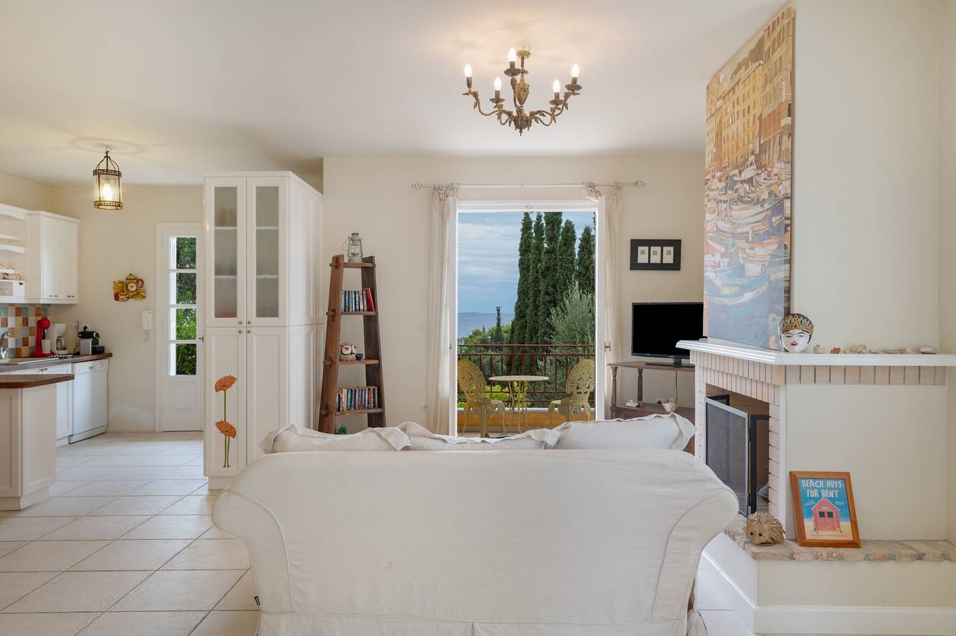 Villa Iva – The Perfect Getaway by Agios Aimilianos Beach