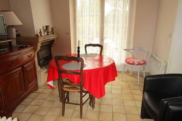 Gîte pour 2 personnes, avec terrasse et jardin, animaux acceptés à Vouvray