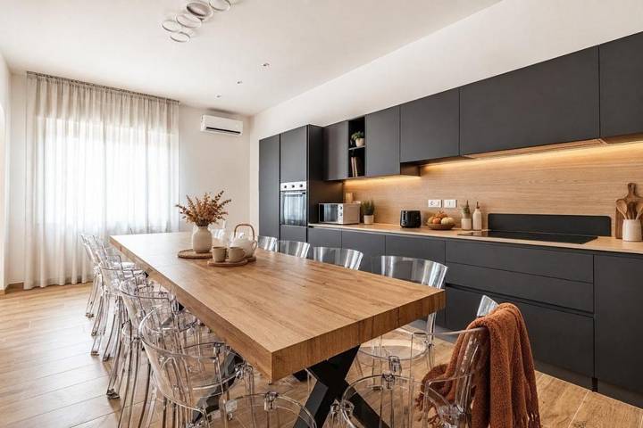 Villa per 20 persone, con Balcone e Terrazza nonché Panorama a Riccione