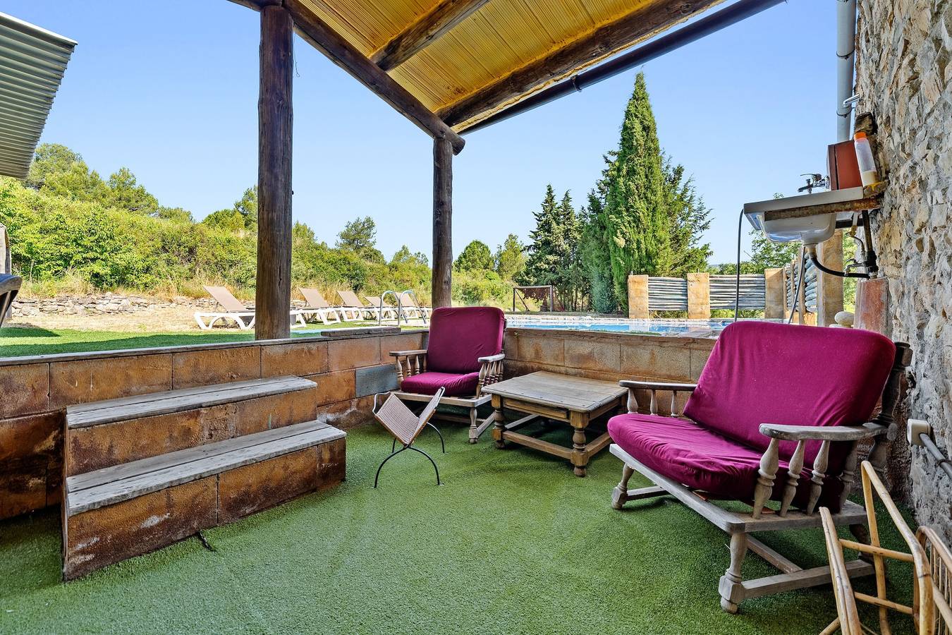 Casa rural 'Caltiku' con vistas a la montaña, piscina privada y terraza privada in Querol, Alto Campo