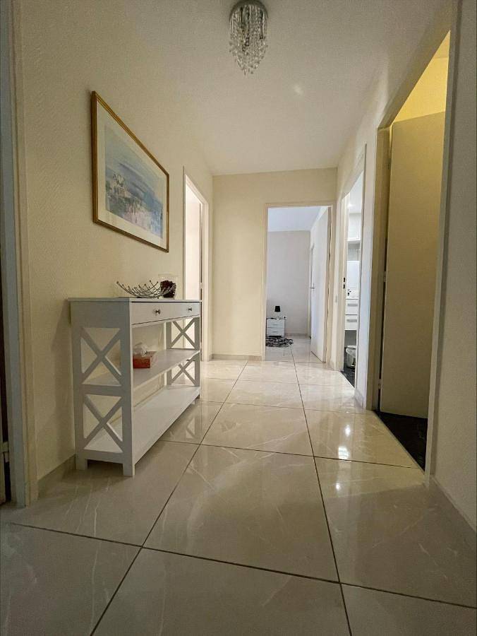 Gîte pour 6 personnes, avec vue et piscine ainsi que jardin et bassin pour enfant dans Gare Du Bosquet - 4