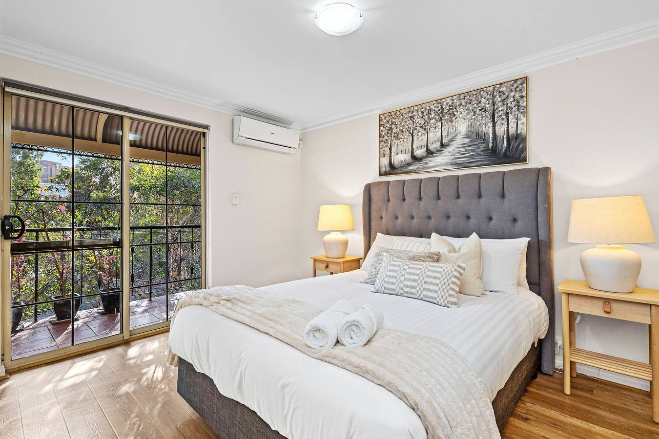 Entire apartment,  3Bdr + Sauna + Pool + Gym + Parking in East Perth, Perth