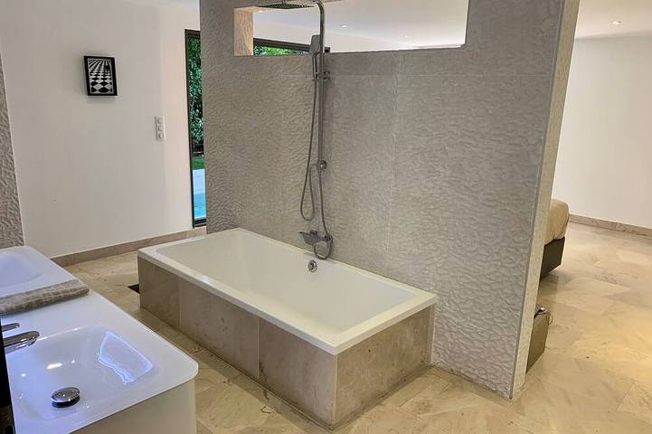 Location de vacances pour 4 personnes, avec jardin et piscine à Jacou - 3