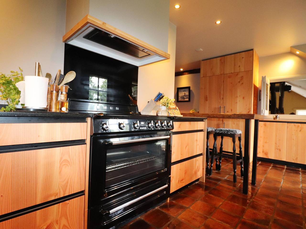 Villa in Ommen met privévijver in Hardenberg, Regio Zwolle