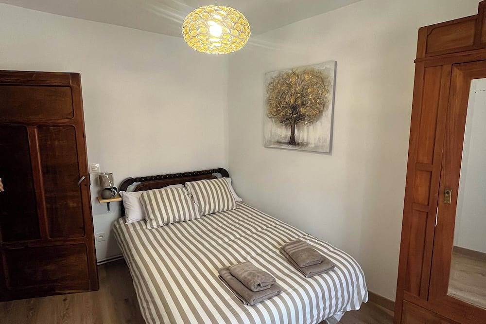 Casa Rural Boni in Fuentemolinos (Burgos) at N-122 in Ribera del Duero in Ribera del Duero, Fuentemolinos